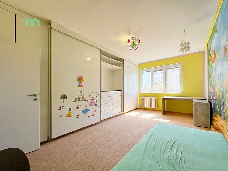Pronájem bytu 3+1, 72 m² (23 z 50)