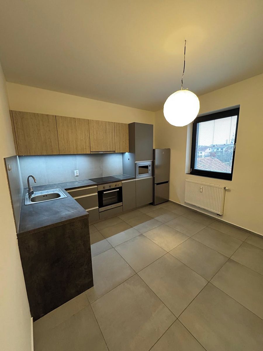 Pronájem bytu 1+kk 39 m², Ivančice – fotka 1 z 3