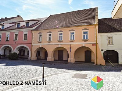 Prodej rodinného domu 280 m², pozemek 2019 m²