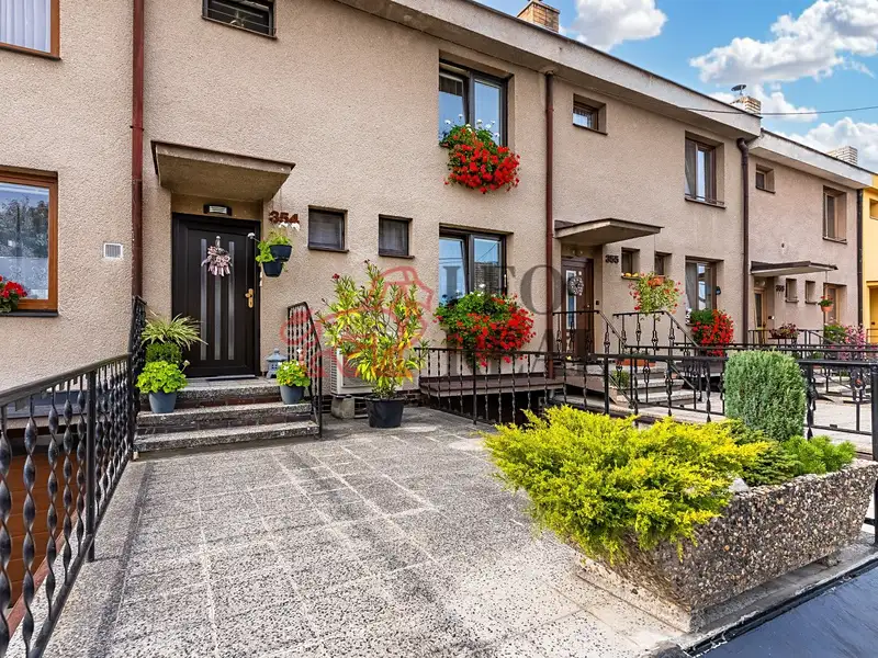 Prodej rodinného domu 160 m², pozemek 279 m², Brodce – náhled fotky 1