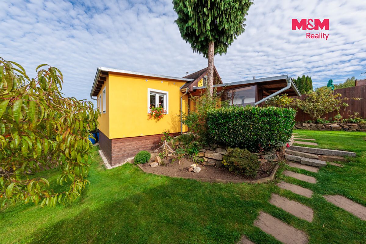 Prodej chaty 40 m², pozemek 403 m² – fotografie 2