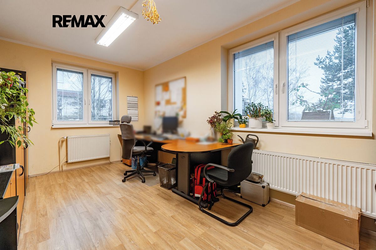 Prodej kanceláře 253 m² – fotografie 5