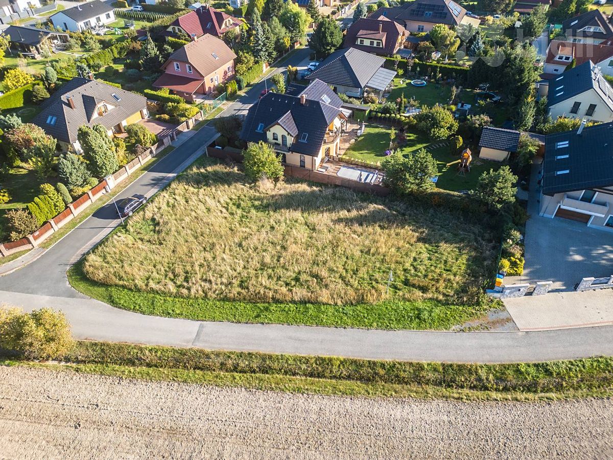 Prodej stavebního pozemku 936 m², Tehovec – fotka 1 z 3
