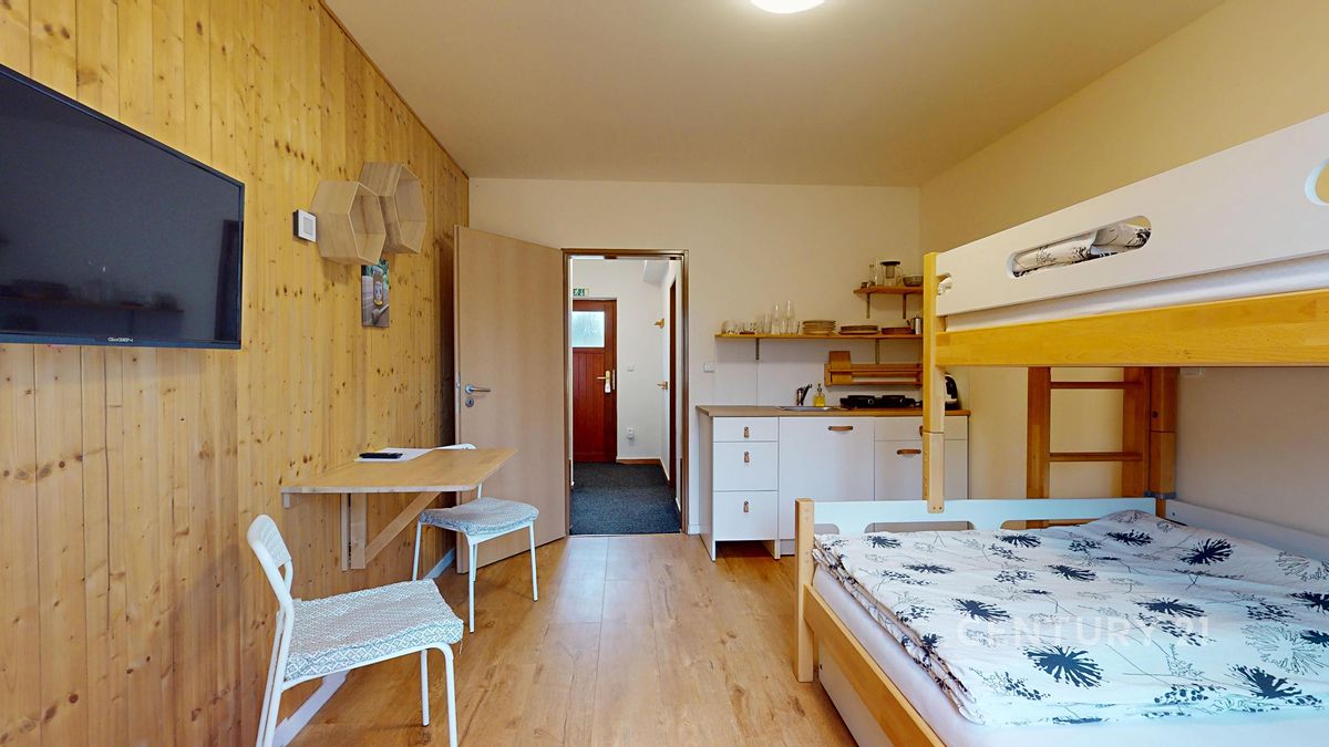 Prodej chaty 135 m², pozemek 155 m² – fotografie 4