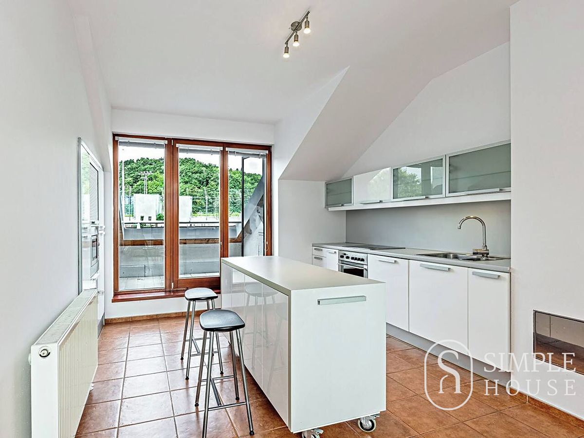 Pronájem bytu 4+1 130 m²