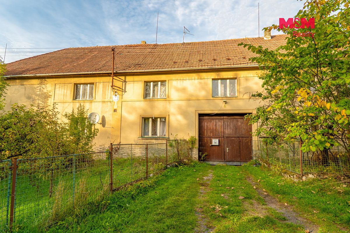 Prodej rodinného domu 180 m², pozemek 2297 m² – fotografie 2