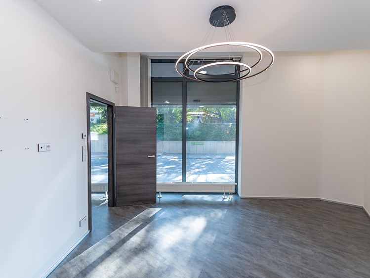 Prodej komerčního prostoru, 220 m² (7 z 23)