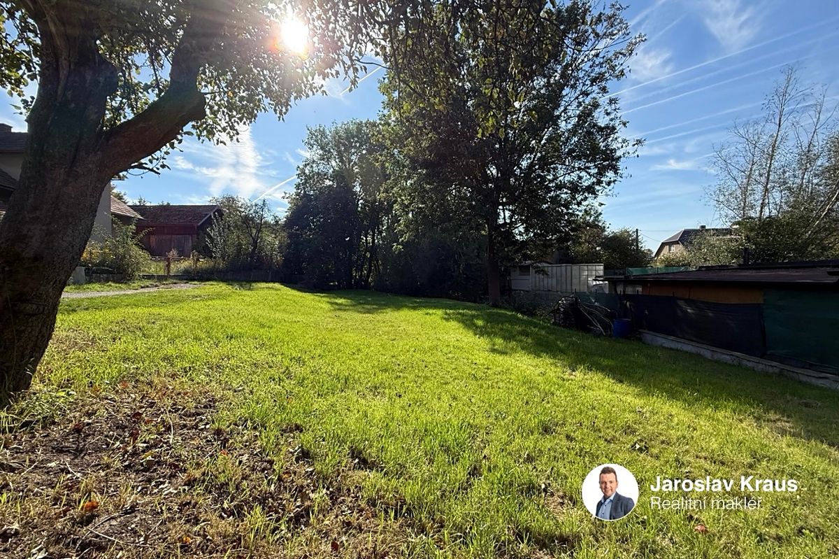 Prodej stavebního pozemku 690 m²