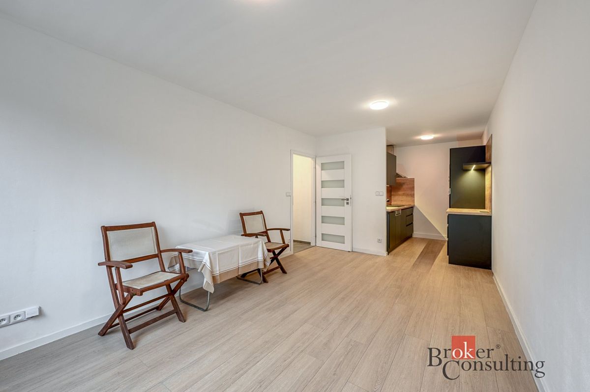 Pronájem bytu 2+kk 44 m² – fotografie 2