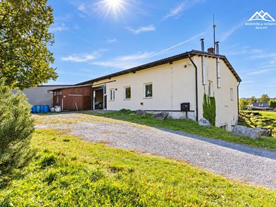 Pronájem výrobní haly, prostoru 266 m²