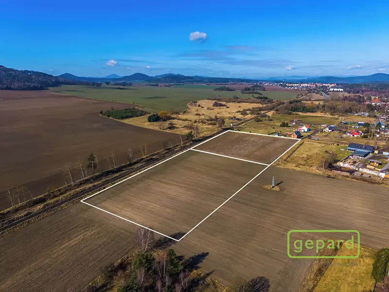 Prodej komerčního pozemku 21764 m², Doksy – náhled fotky 3