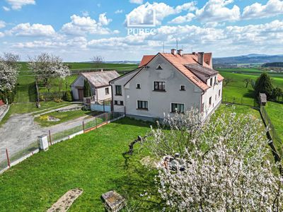 Prodej rodinného domu 275 m², pozemek 4515 m²