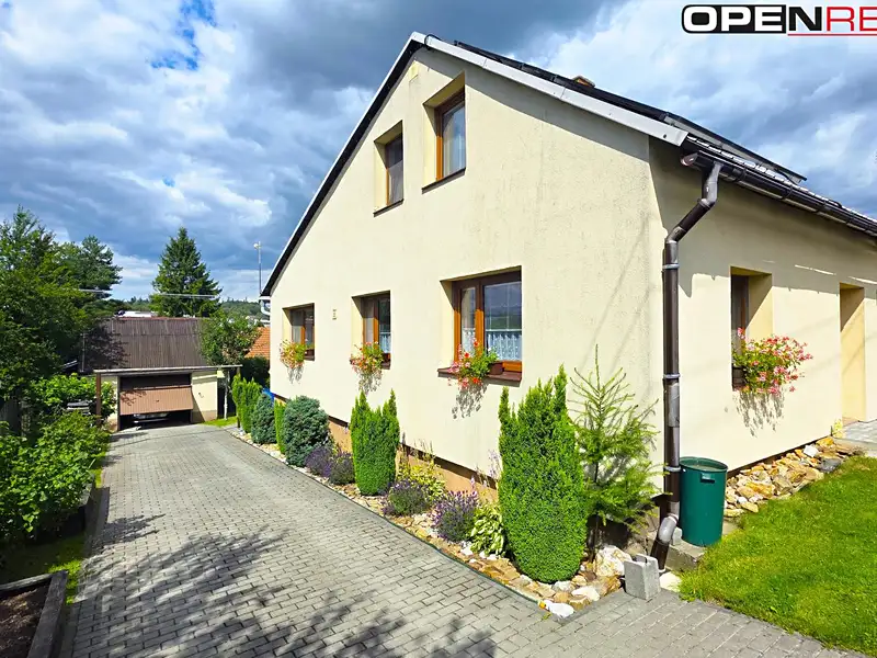 Prodej rodinného domu 190 m², pozemek 569 m², Břidličná – náhled fotky 2