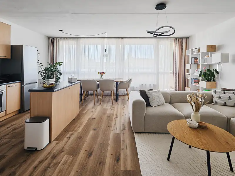 Prodej bytu 3+kk 72 m², Praha – náhled fotky 1