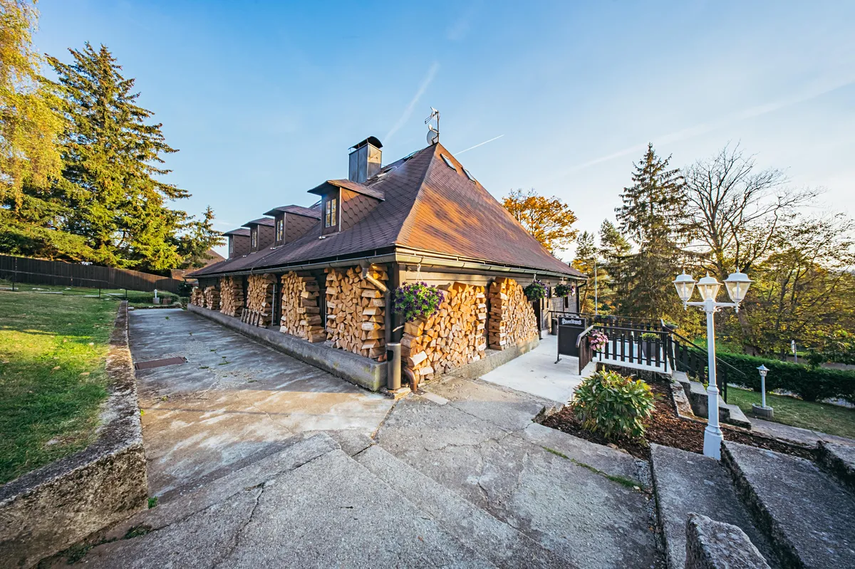 Prodej ubytovacího zařízení 725 m²