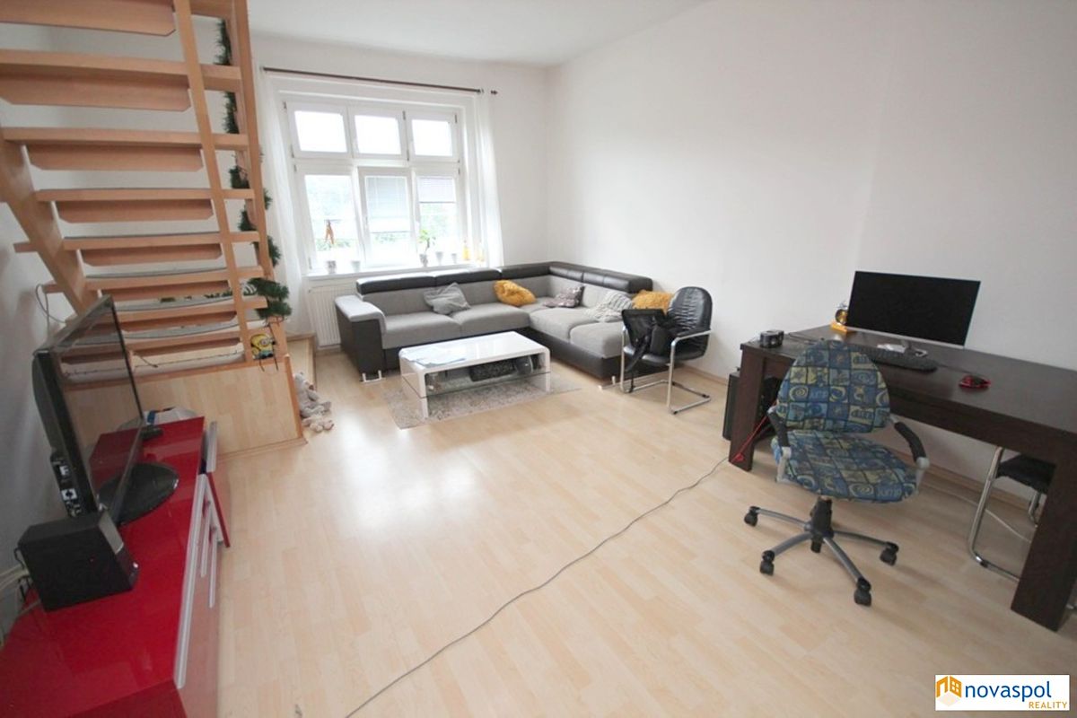 Pronájem bytu 4+kk 100 m²