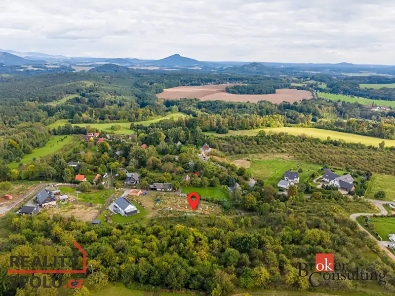 Prodej stavebního pozemku 4351 m², Svojkov – náhled fotky 3