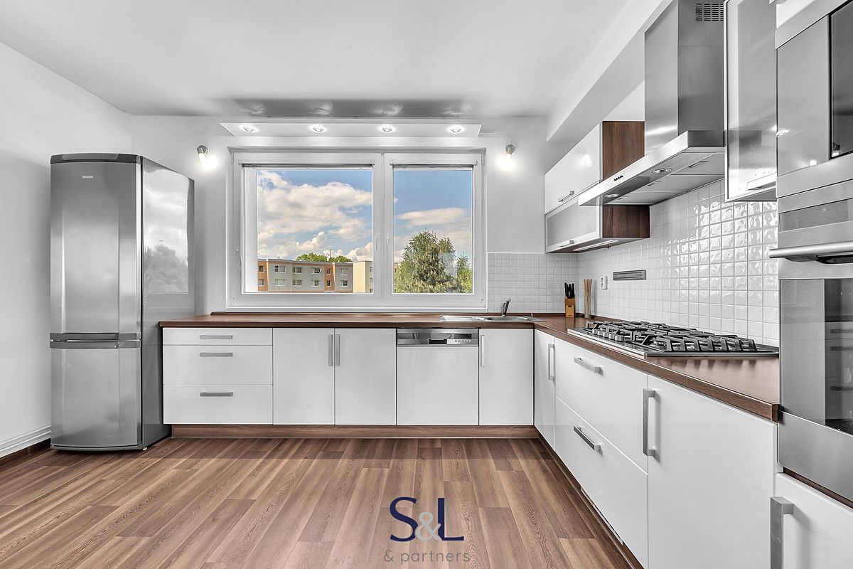 Pronájem bytu 3+kk 70 m²