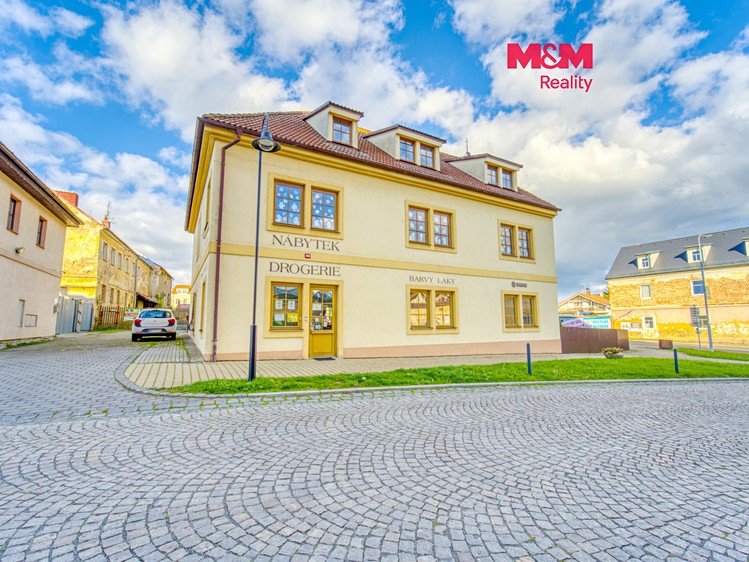 Комерційне приміщення в оренду, 156 м² (1 з 18)