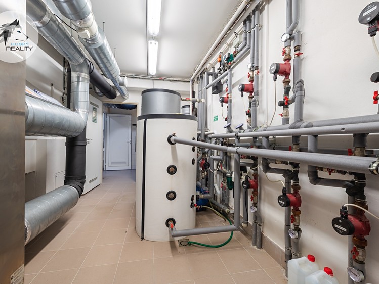 Pronájem komerčního prostoru, 35 m² (25 z 26)