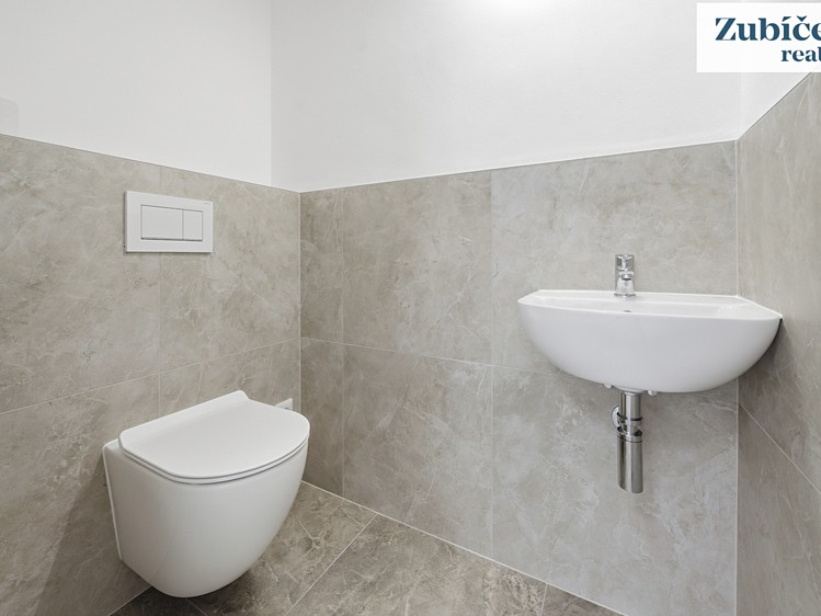 Prodej domu, 140 m² (24 z 31)