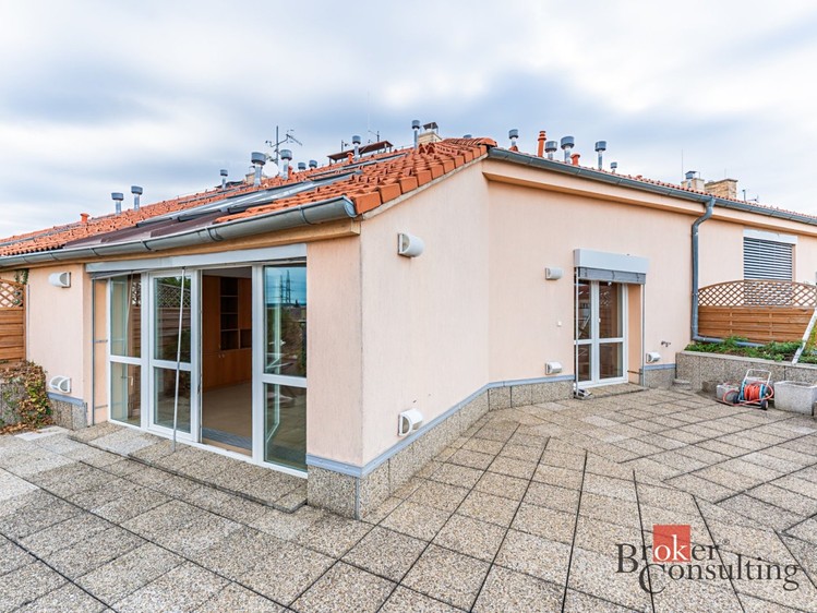 Квартира 3+kk на продаж, 101 м² (51 з 58)