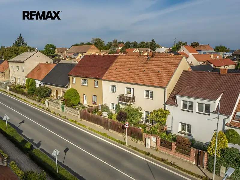 Prodej rodinného domu 160 m², pozemek 338 m², Tuřany – náhled fotky 1