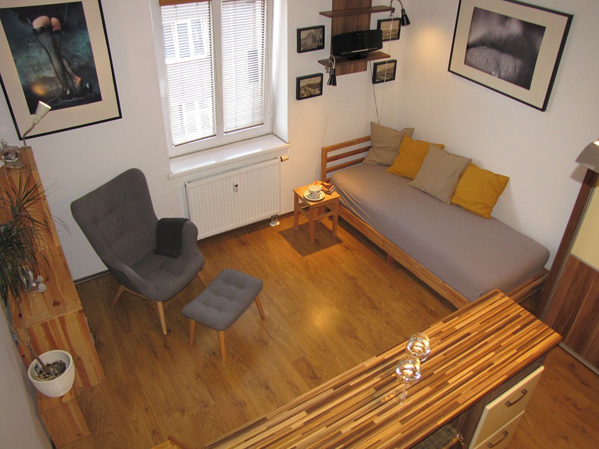 Pronájem bytu 1+kk 27 m² – fotografie 3