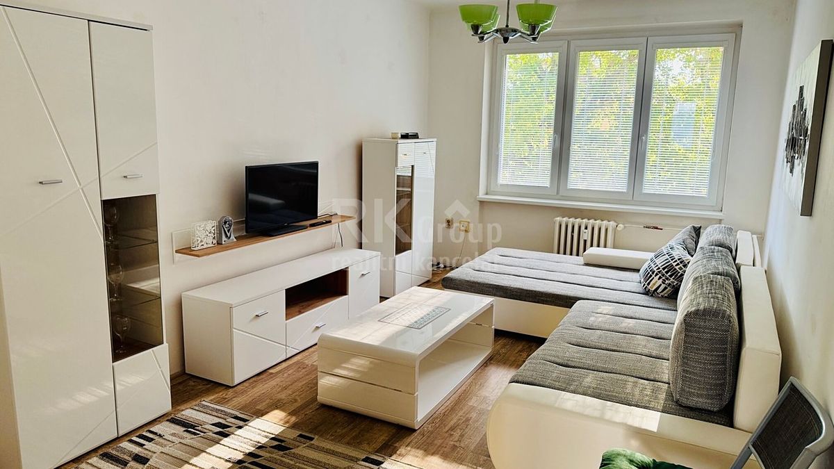 Prodej bytu 2+1 50 m² – fotografie 2