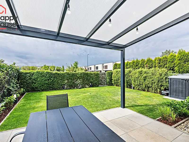 Pronájem domu, 146 m², Praha 8, Praha