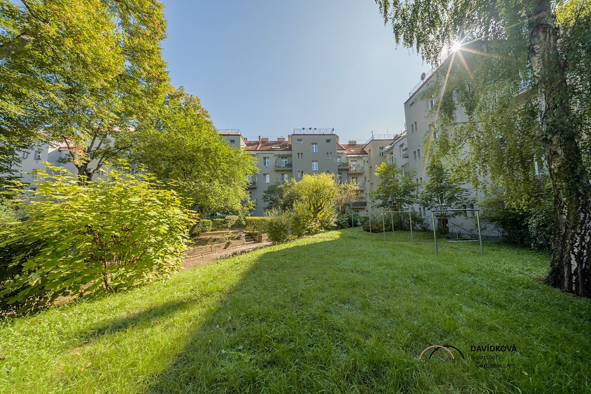 Prodej bytu 1+kk 33 m² – fotografie 2