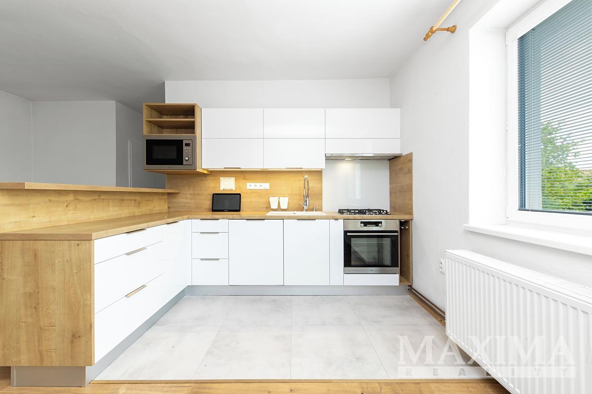 Prodej rodinného domu 180 m², pozemek 522 m²