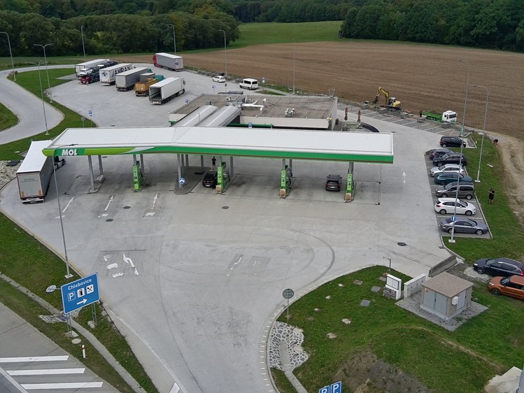 Prodej komerčního prostoru, 470 m² (2 z 11)