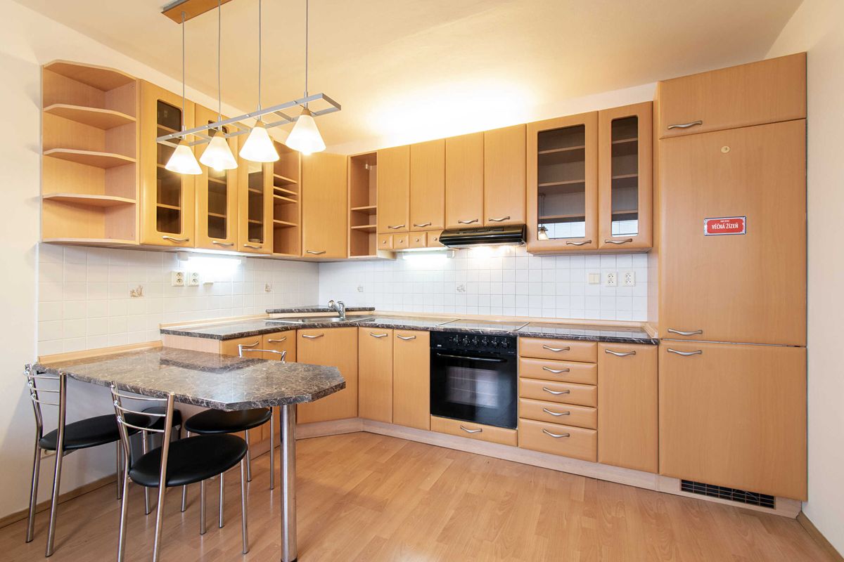 Pronájem bytu 2+kk 37 m²