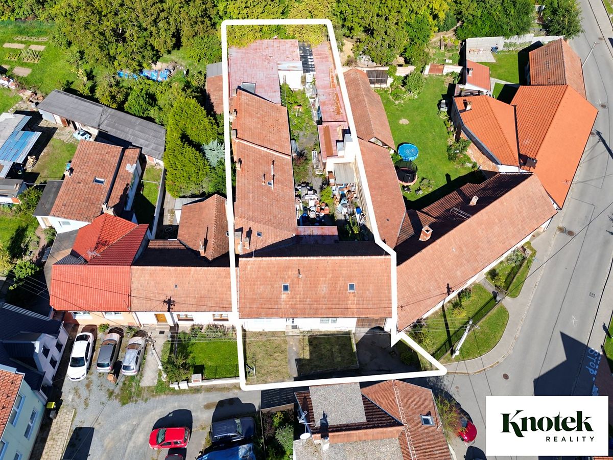 Prodej stavebního pozemku 971 m²
