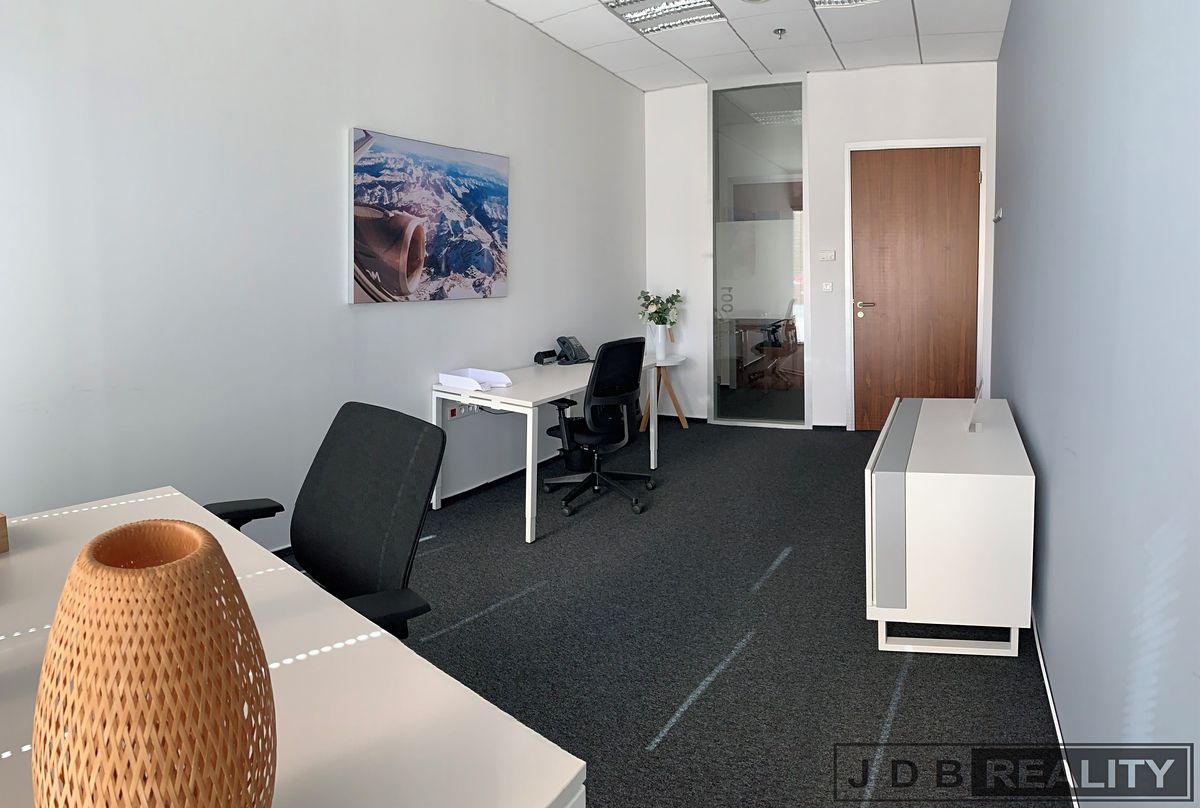 Pronájem kanceláře 55 m² – fotografie 5