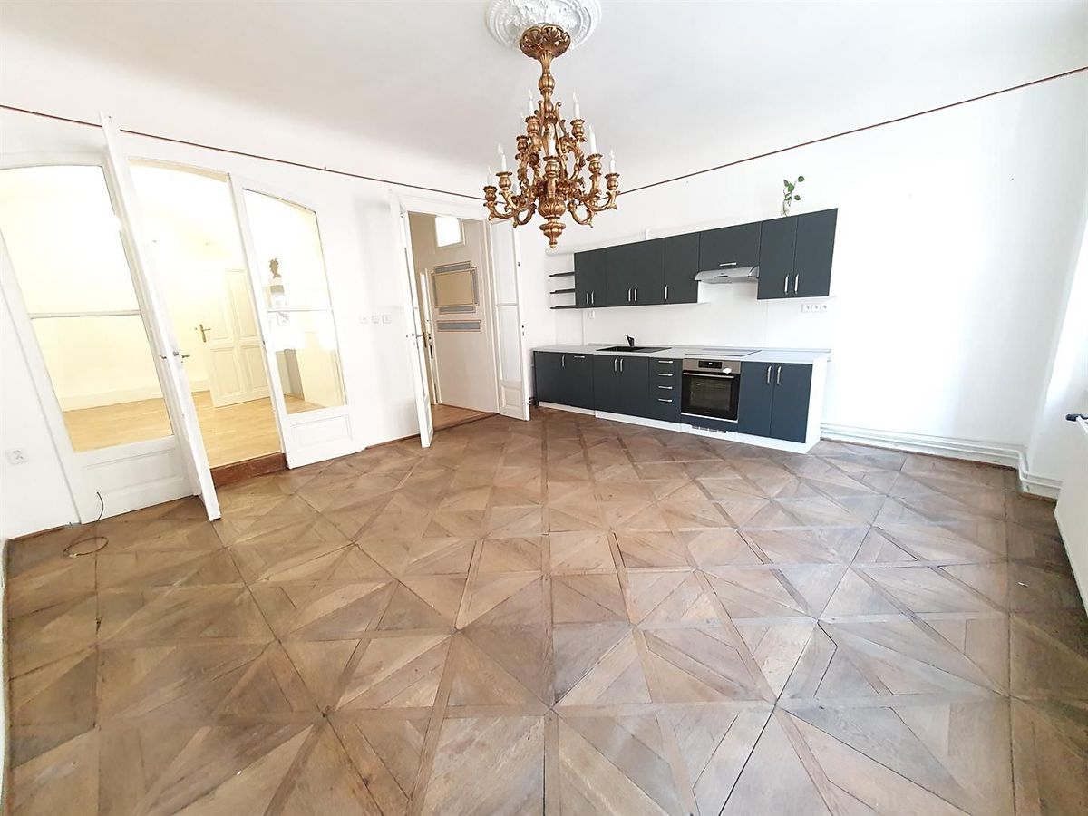 Pronájem bytu 2+kk 48 m² – fotografie 2