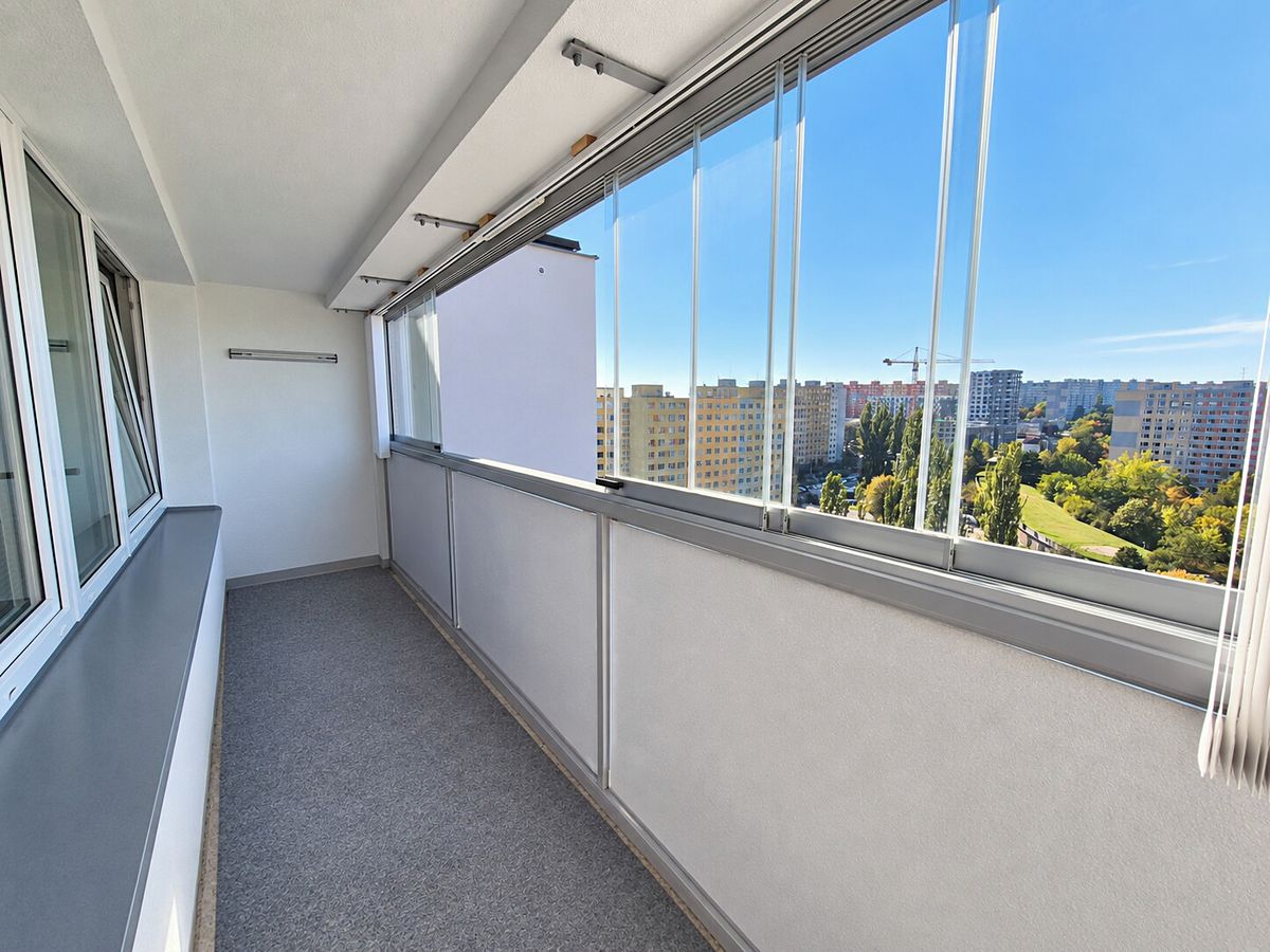 Pronájem bytu 3+1 82 m² – fotografie 2