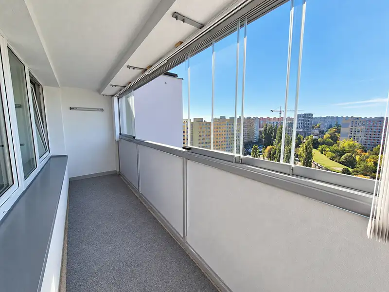 Pronájem bytu 3+1 82 m², Praha – náhled fotky 2