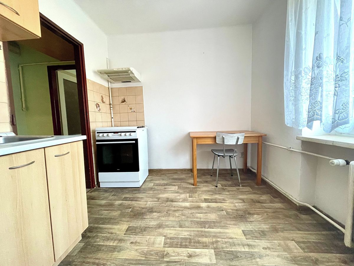 Pronájem bytu 1+1 35 m² – fotografie 3