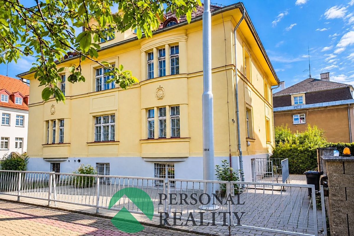 Pronájem kanceláře 70 m² – fotografie 4