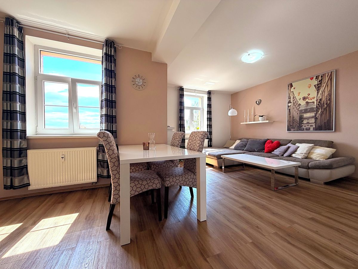 Pronájem bytu 3+kk 78 m² – fotografie 2