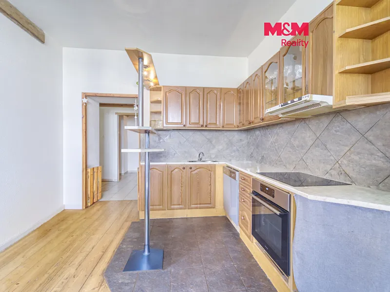 Prodej bytu 4+kk, 94 m², Plzeň, ul. Božkovská