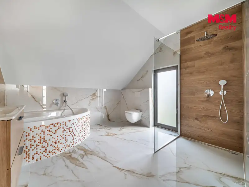 Prodej rodinného domu 138 m², pozemek 623 m², Chýně – náhled fotky 3