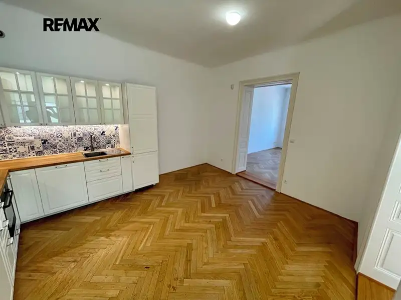 Pronájem bytu 3+1 75 m², Břeclav – náhled fotky 3