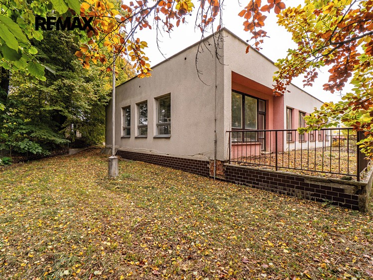 Prodej nemovitosti, 261 m² (26 z 36)