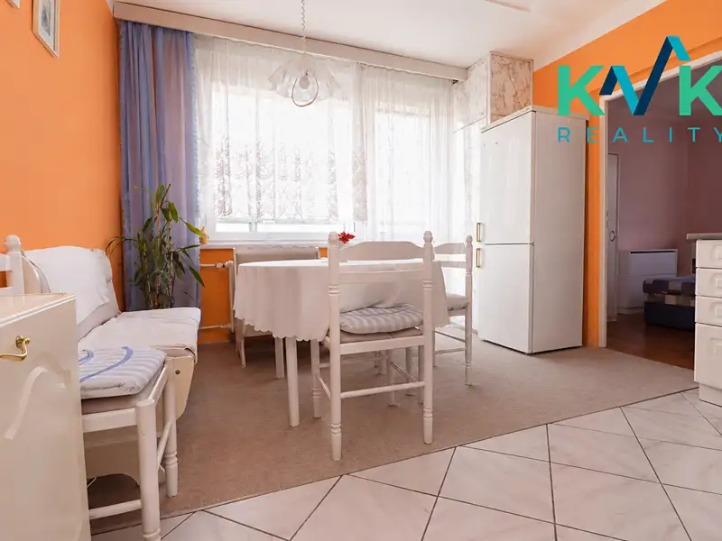 Prodej bytu 2+1 63 m², Karlovy Vary – náhled fotky 3