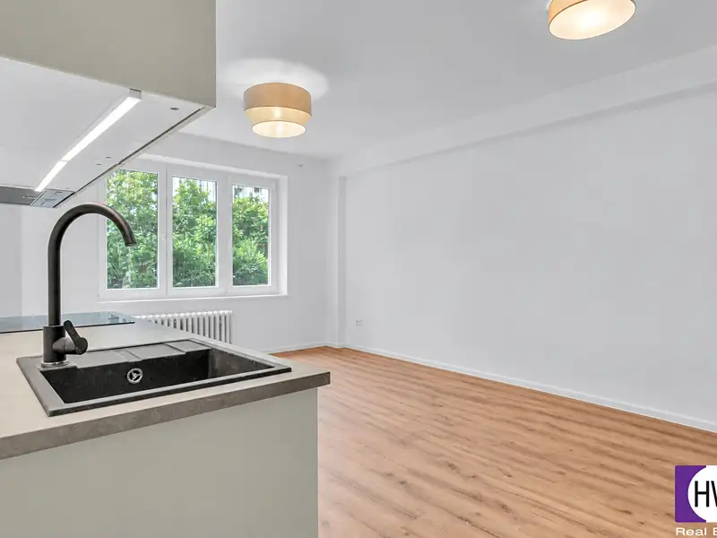 Prodej bytu 3+kk 63 m², Praha – náhled fotky 2