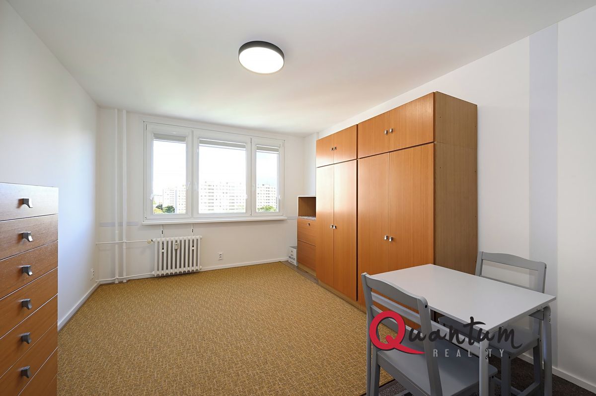 Pronájem bytu 1+kk 27 m² – fotografie 2
