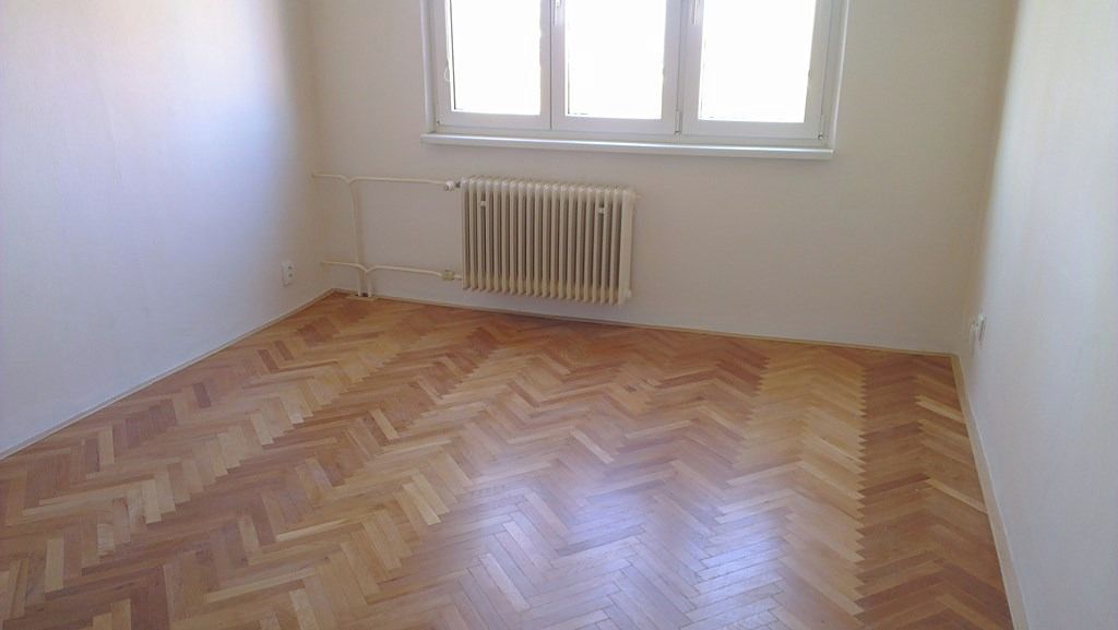 Pronájem bytu 2+1 56 m² – fotografie 4